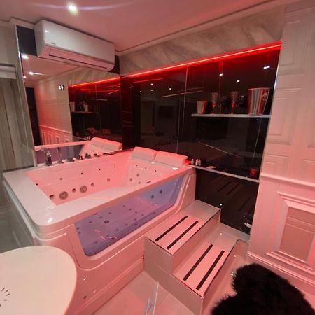 Samm B&B Porta San Gennaro Napoli Eksteriør billede