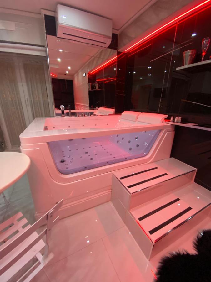 Samm B&B Porta San Gennaro Napoli Eksteriør billede