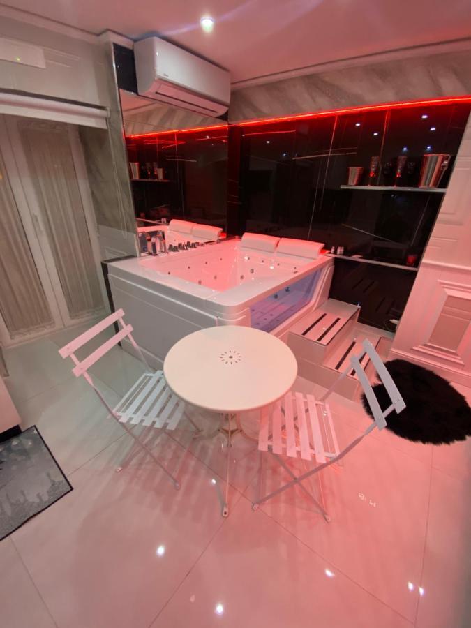 Samm B&B Porta San Gennaro Napoli Eksteriør billede